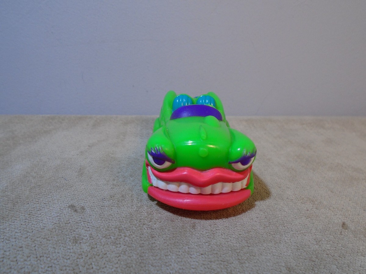 VINTAGE 1996 WENDY'S CARTOON CONVERTIBLE CAR TOY (MF948) | eBay
