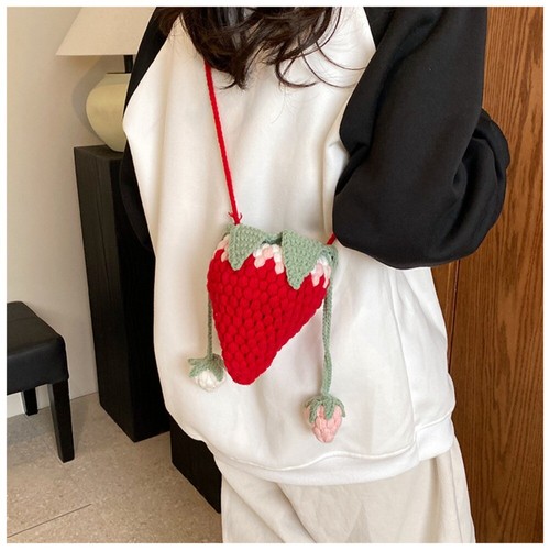 Versatile Strawberry Tote Crossbody Bag Cartoon Shoulder Bag New Woven Bag - Picture 5 of 14