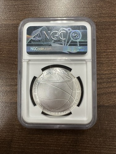 Moneda conmemorativa del baloncesto P EE. UU. 2020 $1 NGC PF 70 UC MS7 - Imagen 9 de 10