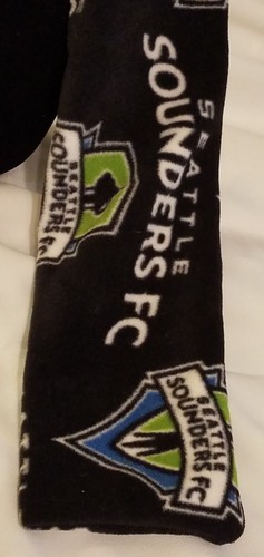 Handgefertigter MLS Seattle Sounders Fußball Fleece Schal 58" lang - Bild 2 von 2