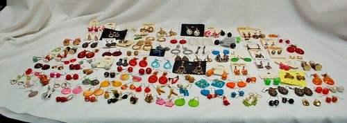 Pierced Earrings Lot of 114 Pairs Asst'd Styles, Materials, Colors, Sizes S9240 - Picture 7 of 8