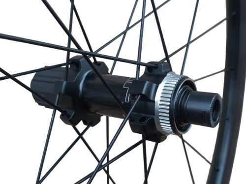 Shimano MT600 27.5” 30mm Rear Wheel 12x142mm HG Freehub 24 Spoke - NEW - Picture 5 of 10