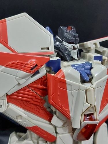 Transformers Starscream Target Exclusive Decepticon Hasbro 2007 Voyager G1 color - Picture 3 of 22