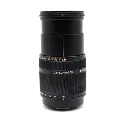 Sony DT 18-200mm F/3.5-6.3 SAL18200 Objektiv für Sony A-Mount **Defekt, Junk** - Bild 1 von 4