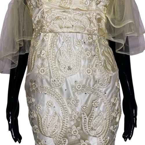 African Nigerian Lace Women Form Fitting Long Yellow Formal Gown/Dress - Picture 4 of 5