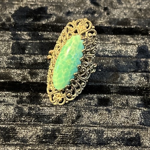 Vintage Western Germany Brass Filigree Jade Glass Twisted Band Adjustable Ring