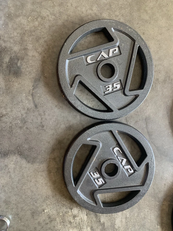 Placas de pesas Cap Barbell + estante de banco y sentadillas hechas por el hombre Foto 4 de 4