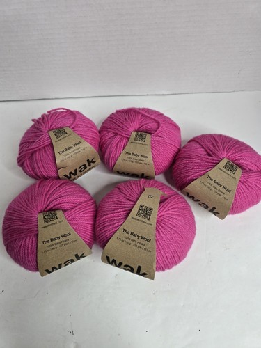 We Are Knitters WAK 100 % Baby Alpaca 5 Balls Skeins Bubblegum 123 Yards Each - Picture 5 of 8