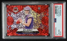 2024 Panini Mosaic NFL Debut Red Sparkle Prizm JJ McCarthy #275 PSA 8 Rookie RC