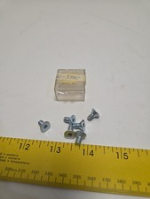 Binks 20-5750 #10-32NF X 3/8" Machine Screw Lot Of 6