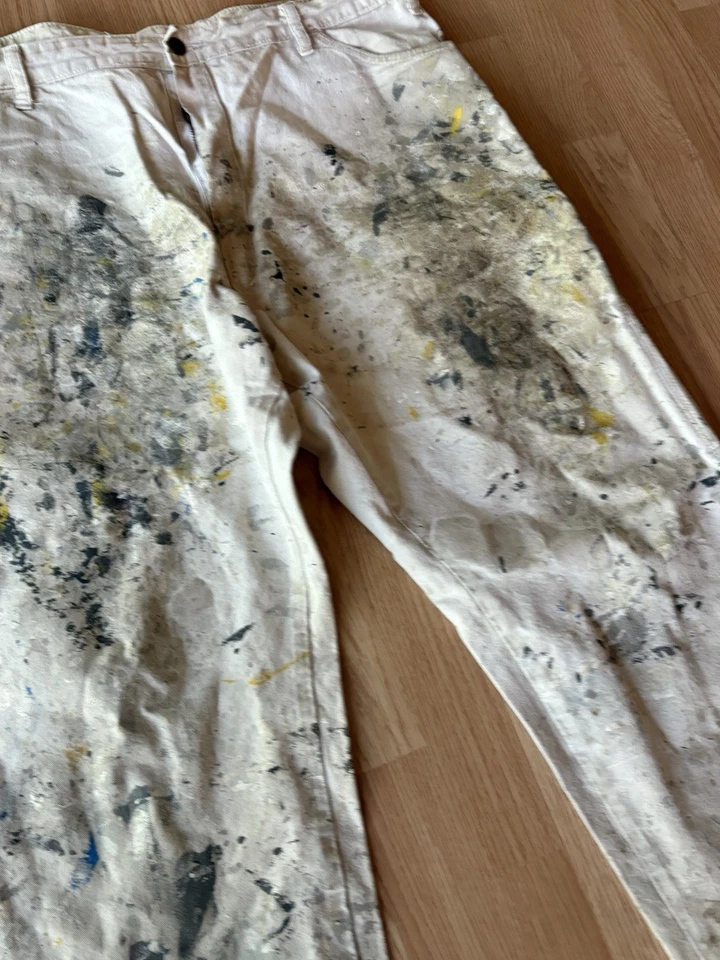 Pantalones de carpintero Dickies Sherwin Williams de colección con salpicaduras de pintura blanca Foto 3 de 4