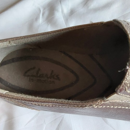 Clarks Schuhe Damen 9M In Motion Slipper Halbschuhe Metallic Bronze Braun Leder - Bild 5 von 7
