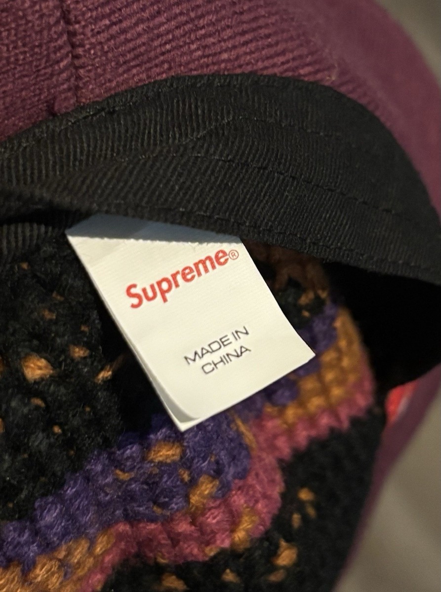 Supreme FW21 Unisex Snowflake Crochet Crusher Bucket Hat in  display picture 3