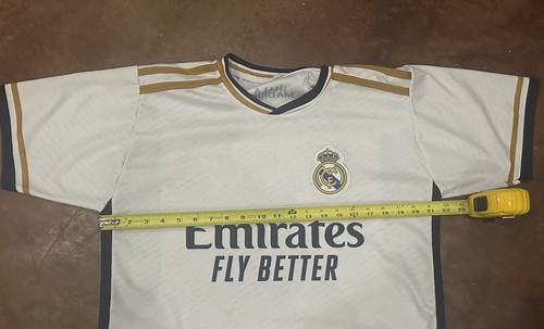 Real Madrid Jersey 23/24 Home Soccer Football Shirt Men’s Size M - Picture 4 of 5