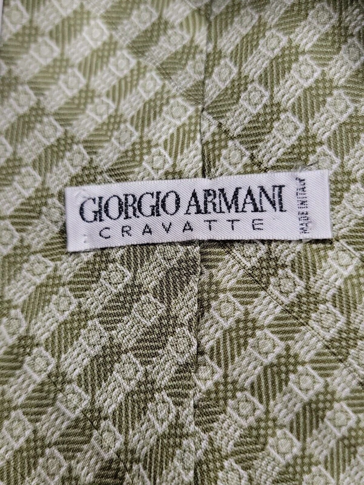 Giorgiio Armani Mens Formal Necktie 56"Lx56"W Green Neck Tie  - Image 3 of 4