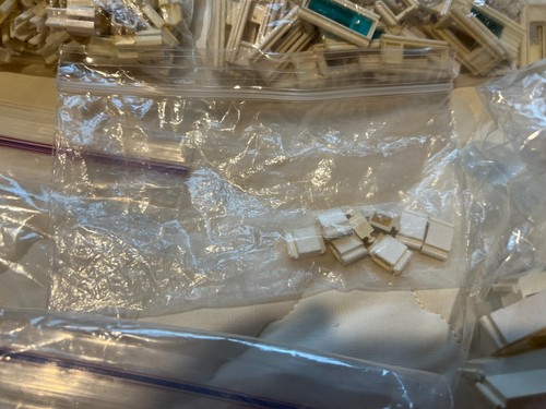 Vintage Elgo American Skyline Construction Set Large Lot of (1048)  Misc. pieces - Picture 9 of 22