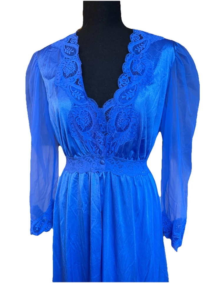 Conjunto de bata de encaje vintage años 70 Olga Peignoir para mujer talla 34 azul mediano Foto 2 de 4
