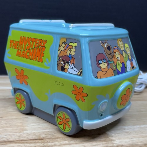 Scentsy Scooby Doo and the Mystery Machine Van Lighted Tabletop Wax Warmer - Picture 3 of 13