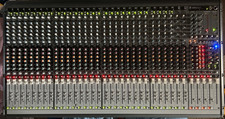 MACKIE ONYX 32.4 32 CHANNEL 4 BUS PHANTOM POWER ANALOG LIVE SOUND MIXER CONSOLE