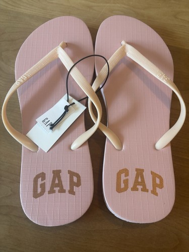 GAP Women’s Basic Flip Flop Size 8 Soft PINK Light Weight Summer NWT