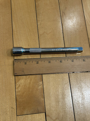 G.N. EX38 CR-V Taiwan  3/8'' Drive 6'' Long Socket Extension w/Knurled Handle