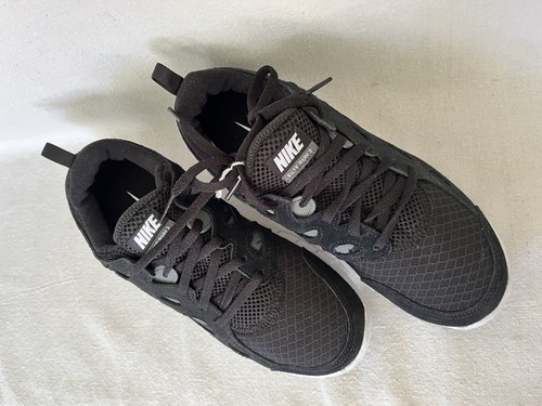 Nike Free Run 2 GS (schwarz/weiß/dunkelgrau) Größe 6,5 Jugend Schulanfang - Bild 3 von 11
