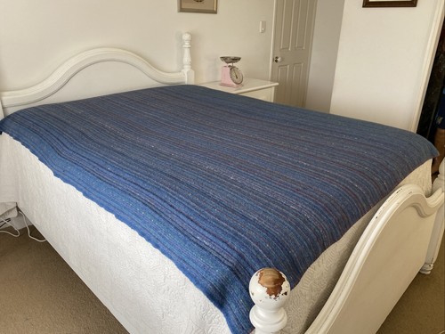 Vintage Blue Stripe 60% Wool Blend Single Blanket 210 cm x 160 cm - Picture 3 of 9