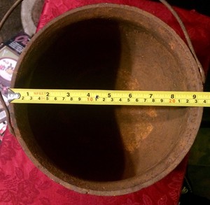 Cast-Iron-Pot-Cauldron-Kettle-Number-7-Vintage-Beans-Chili-Halloween-Witch