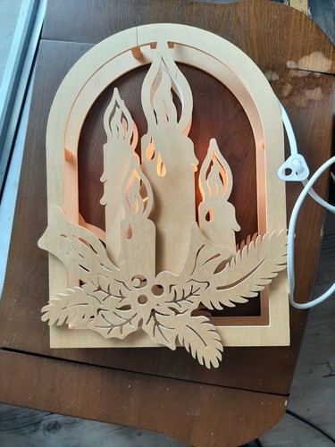 Ratags Fensterbild Kerze beleuchtet Erzgebirge Holzkunst in Original Karton - Bild 2 von 8