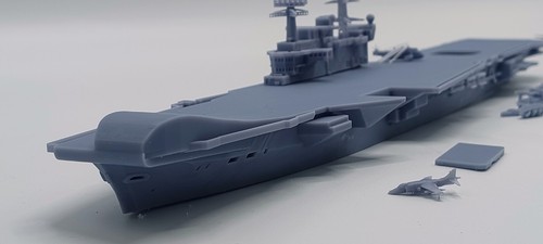 Hermes Falklands Flag Ship R12 1/600 aircraft carrier waterline model ship kit  - Picture 1 of 12