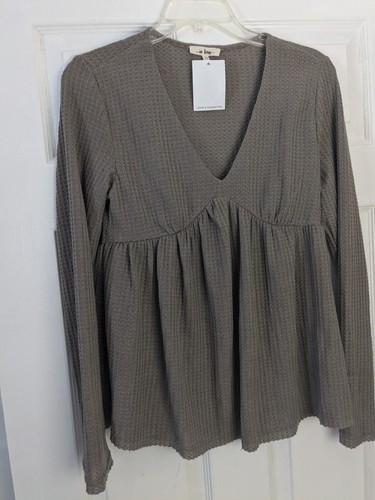 NWT In Loom Tunic Taupe Waffle Knit Peplum Raw Hem Long Sleeve Size M - Picture 8 of 9