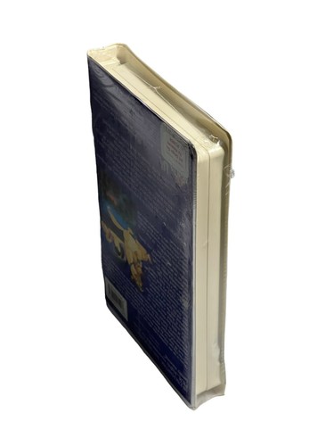 The Neverending Story III Escape From Fantasia Sealed VHS Tape Clamshell - Picture 5 of 6