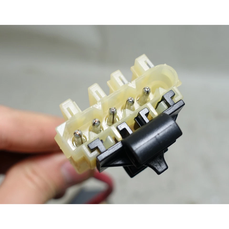 BMW E36 1994-1999 serie 3 techo delantero mapa luz de lectura arena beige fabricante de equipos originales Foto 3 de 4