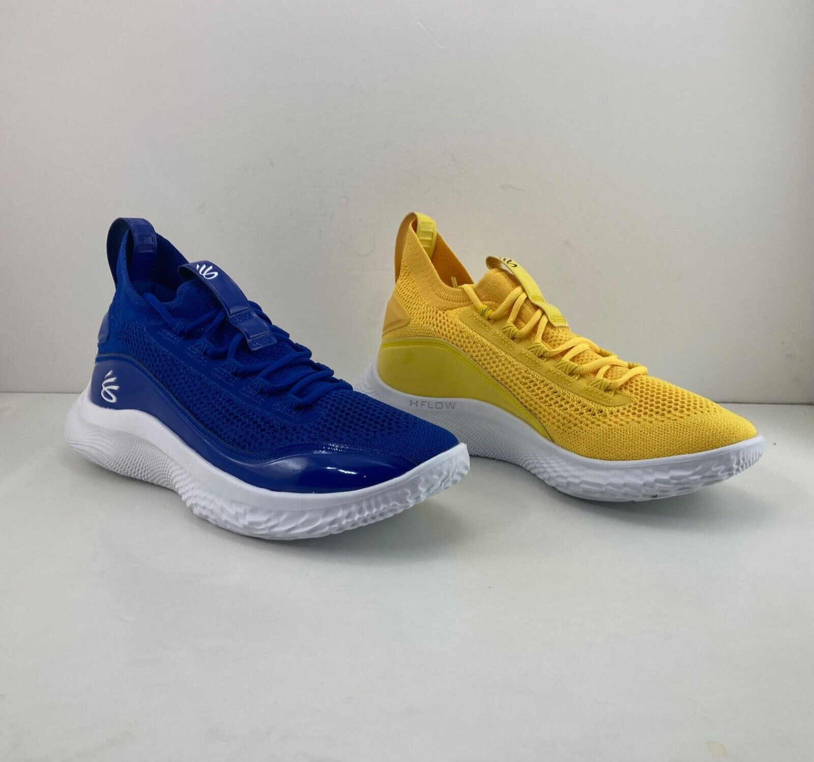 Кроссовки баскетбольные мужские Under Armour Team Curry 8 размер 10,5 синие желтые 3024785