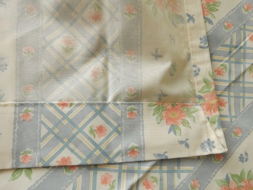 Pair Curtains TRELLIS FLORAL Cotton Mix 53.5"D 66"W Made in UK Country Farmhouse - Picture 10 of 11