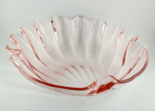 Plato festoneado grande de 10" con forma de almeja de vidrio rosa concha marina - Imagen 2 de 5