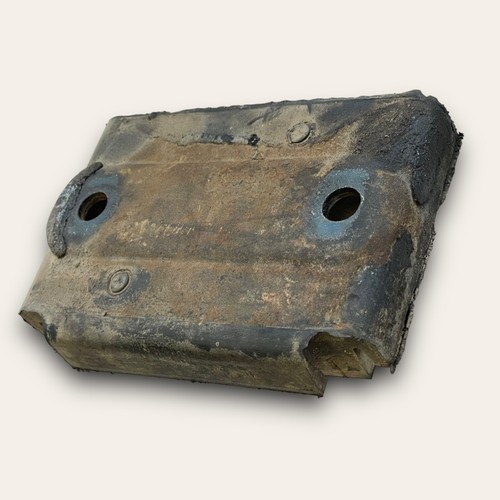 1967-1976 Ford FoMoCo FE V8 F-100 F-250 F-350 Truck Motor Mounts OEM Factory - Picture 4 of 19