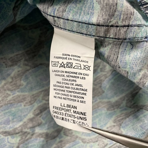 LL Bean Shirt Men Medium Blue All Over Fish Print Hawaiian Camp Loop Collar Hike - Picture 11 of 13