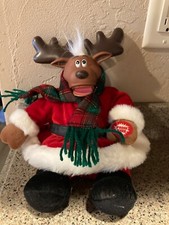 Animated Musical Reindeer Sings  Grandma Got Run Over By A Reindeer  