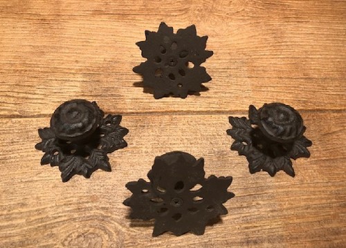 Set of Six (6) Rustic Leaf Cast Iron Drawer Pull 3" wide Six (6) 0058A - Picture 7 of 12