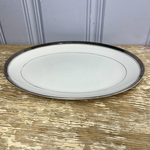 Vtg Mikasa Fine China 12' Oval Platter White Silver Greek Key Narumi Alton Japan - Picture 9 of 14