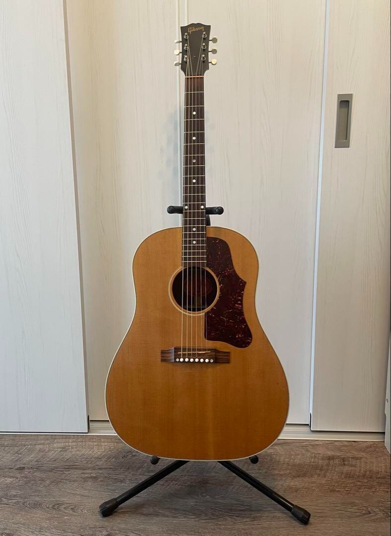 2004年製 Gibson J-50 Gibson J-50 Acoustic Guitar - 2004 Model, Classic Tone and