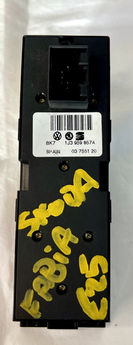 1J3959857A INTERRUPTOR VENTANA BLOQUEO PUERTA LADO CONDUCTOR ORIGINAL SKODA OCTAVIA / FABIA - Imagen 6 de 6