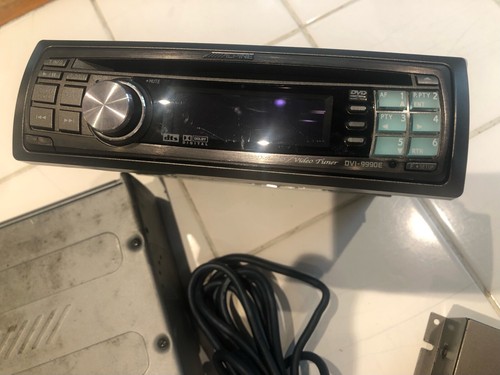Alpine F1 Status Komplettset (nicht inkl. Verstärker&Lautsprecher) für Ersatzteile/Reparatur - Bild 7 von 14