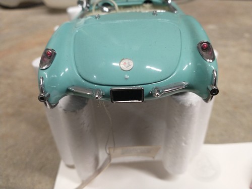 FRANKLIN MINT 1956 CHEVROLET CORVETTE CONVERTIBLE 1:24 SCALE DIE CAST MIB #2 - Picture 20 of 22