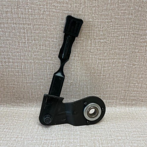 Snapper 7054247 Left Hand Wheel Arm Assembly OEM - Picture 6 of 9
