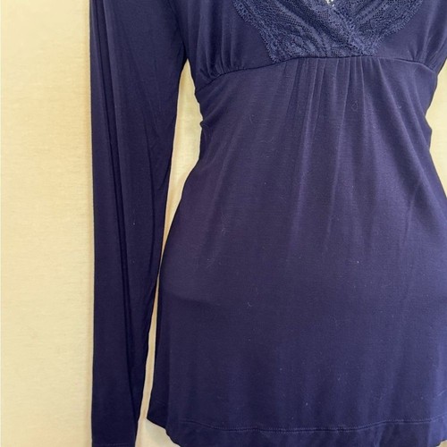 A-21 Tahari Blue Lace Trim V-Neck Long Sleeve Pullover Blouse Size M - Picture 2 of 14