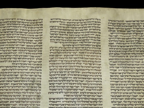 Ancient Ashkenazi Torah scroll,16th-17th century Special Mesorah Extremely rare! - Picture 22 of 24