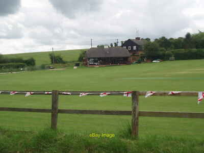 Foto 12x8 Cricketplatz und Pavillon, West Ilsley c2012