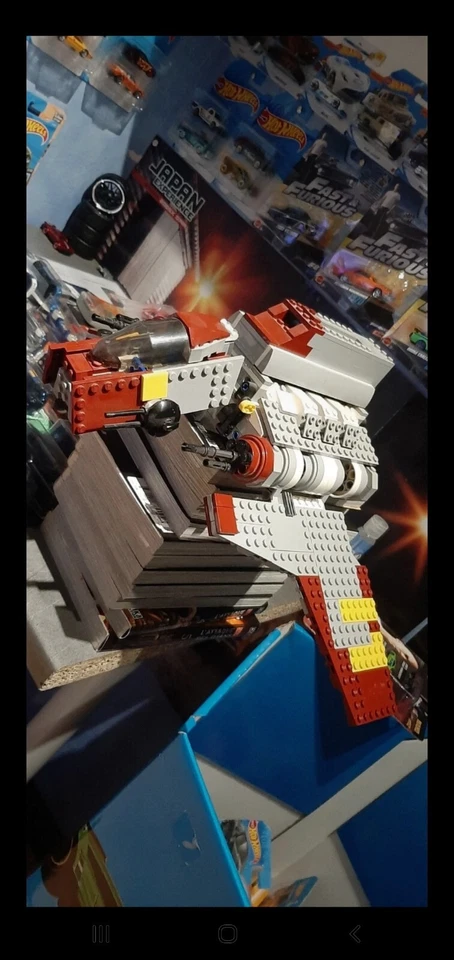 LEGO Star Wars 8019 Republic Attack Shuttle, photo 2 sur 3